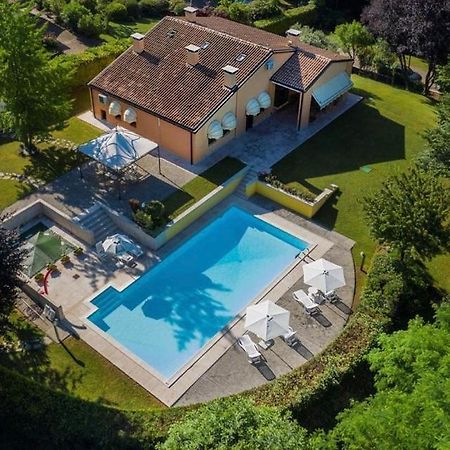 Villa Fior Di Robinia 기아베라 델 몬텔로 외부 사진