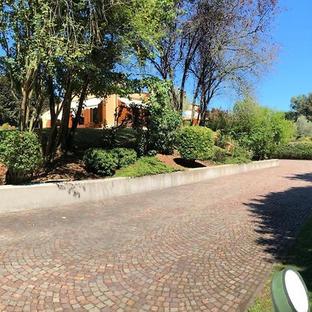 Villa Fior Di Robinia 기아베라 델 몬텔로 외부 사진